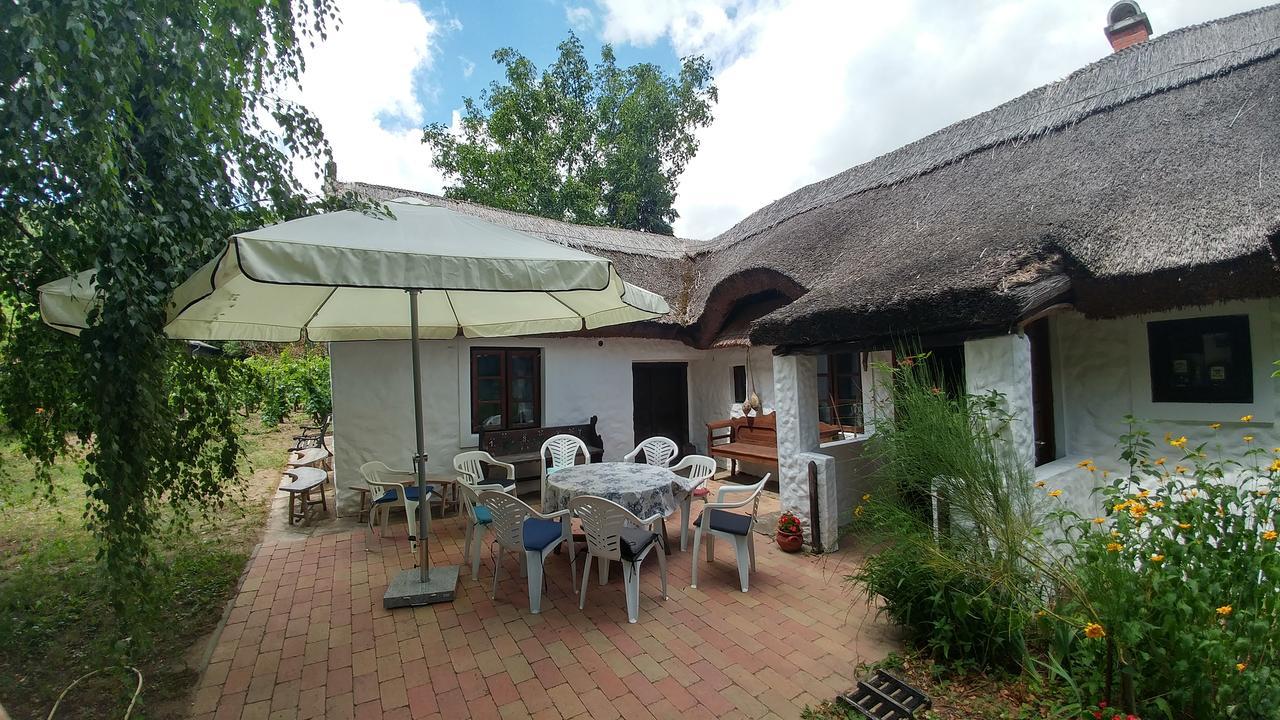 Szigligeti Nadfedeles Villa Exterior photo